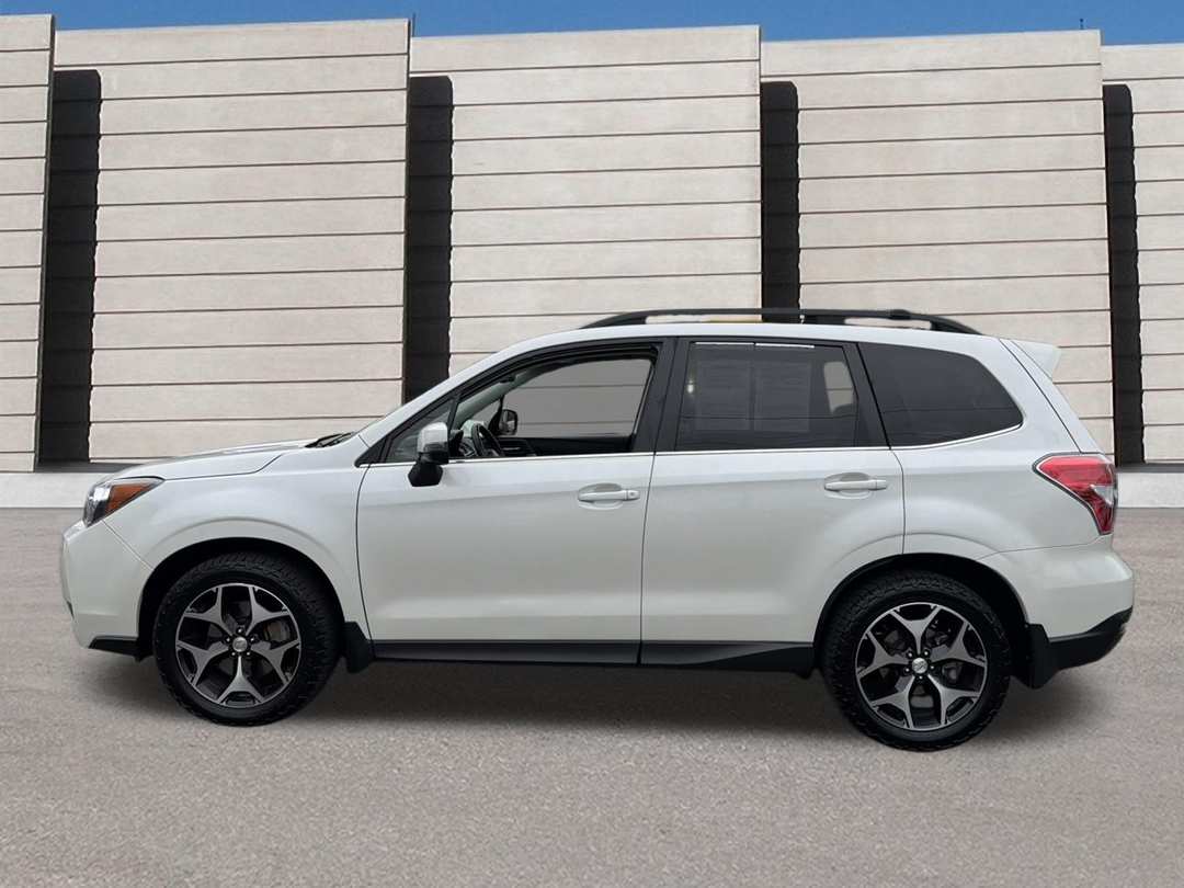 2014 Subaru Forester 2.0XT Touring - Image 2