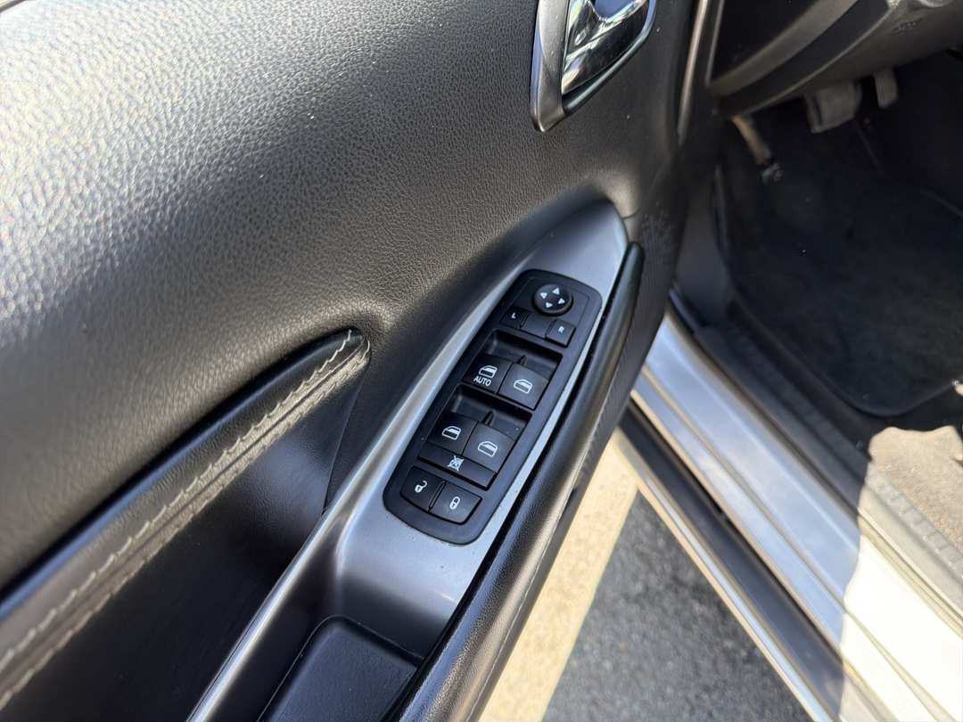 2019 Dodge Journey Crossroad - Photo 13