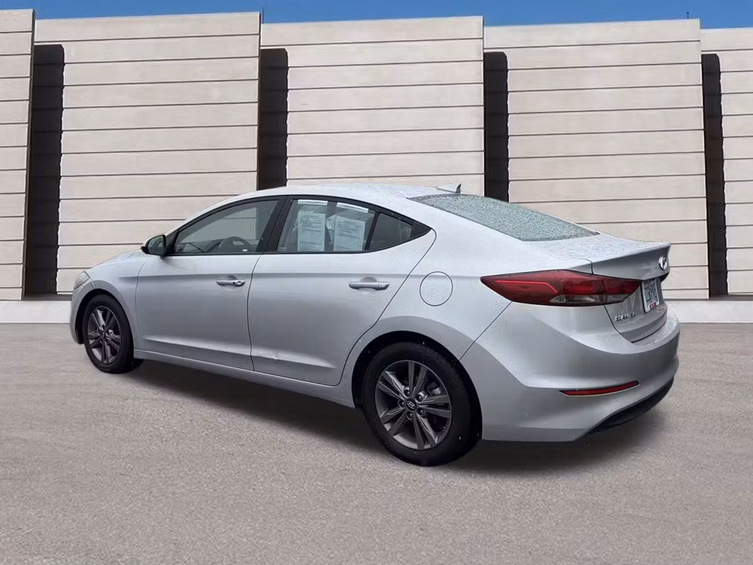 2018 Hyundai Elantra Value Edition - Image 3