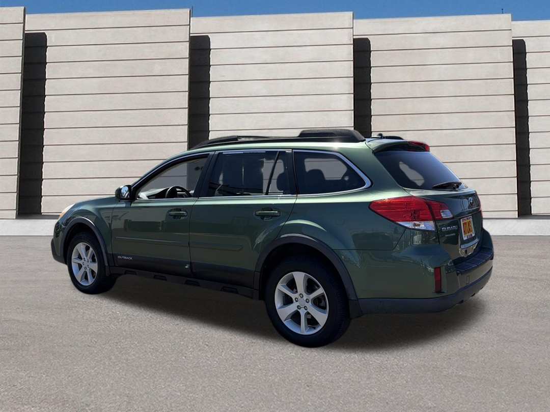 2014 Subaru Outback 2.5i Premium - Image 3