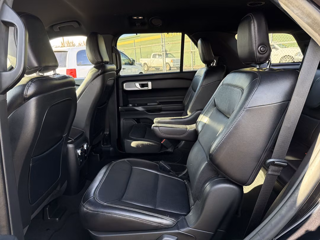 2020 Ford Explorer Limited - Photo 9