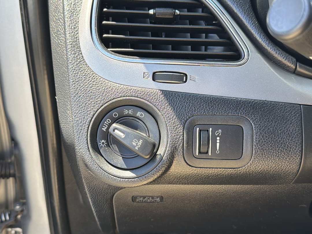 2019 Dodge Journey Crossroad - Photo 14