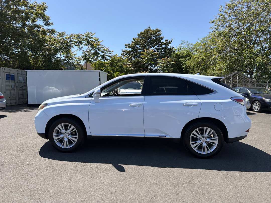 2010 Lexus Rx 450H - Image 2