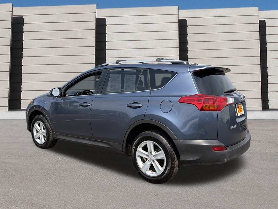 2014 Toyota Rav4 XLE - Image 3
