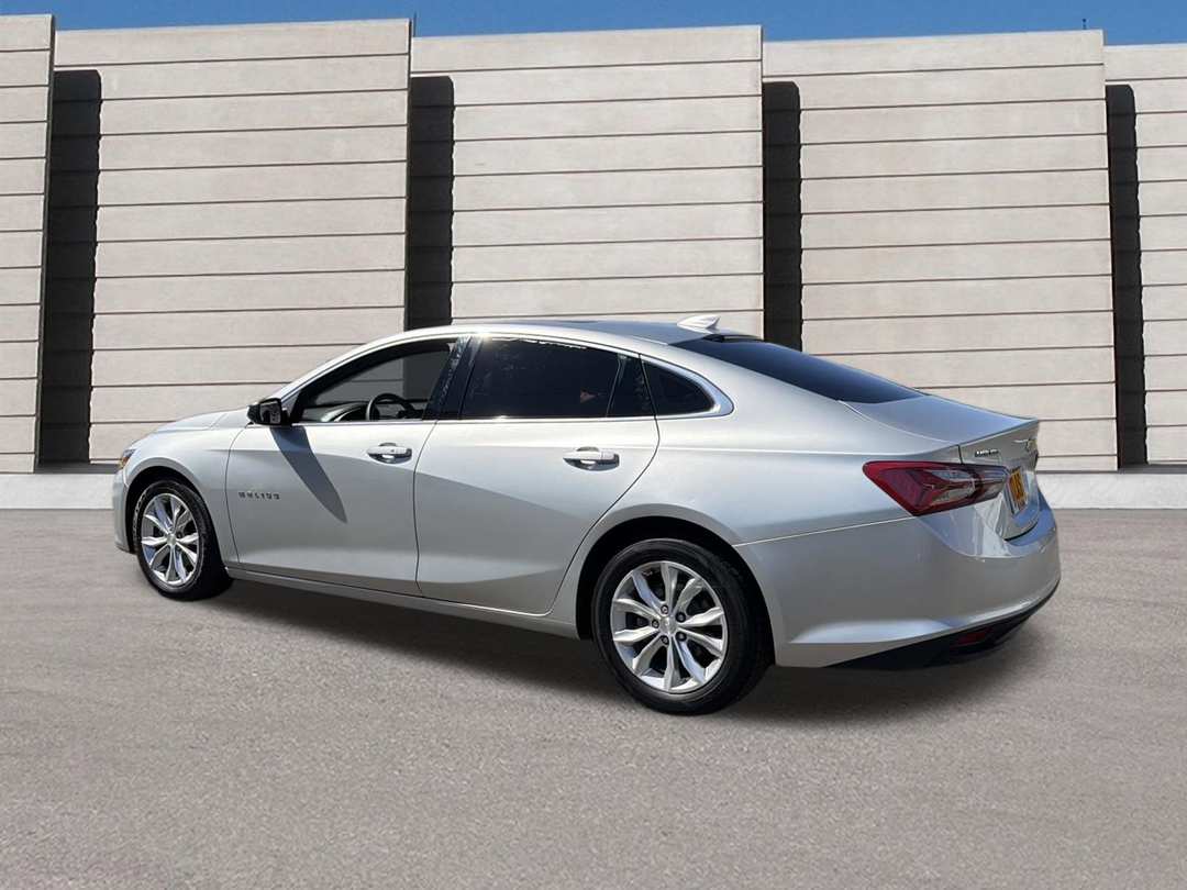 2019 Chevrolet Malibu LT - Image 3