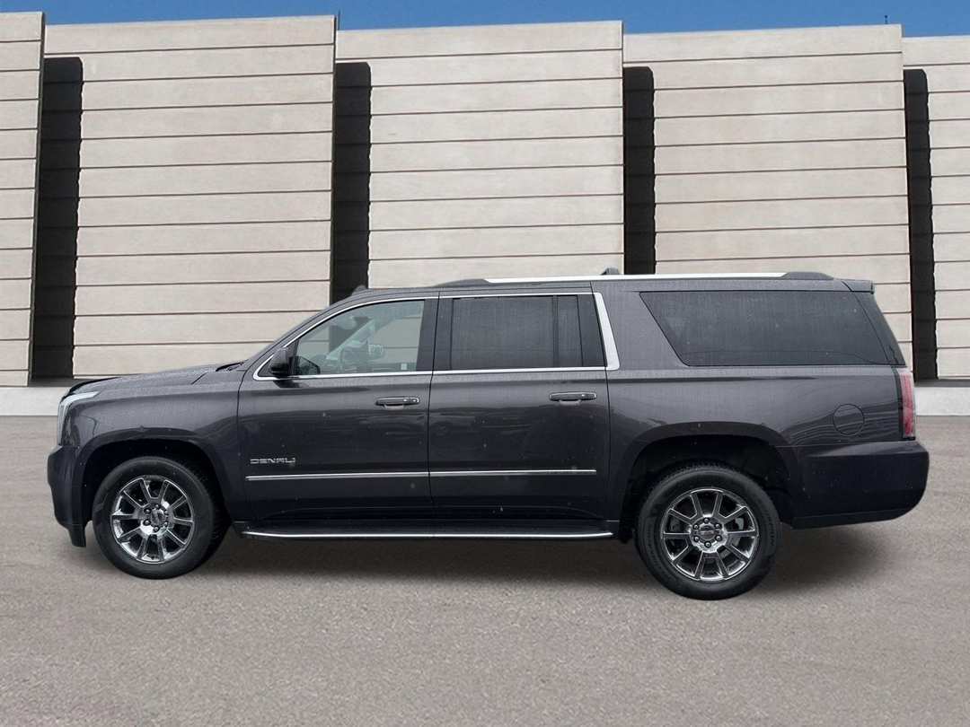 2017 GMC Yukon Xl Denali - Image 2