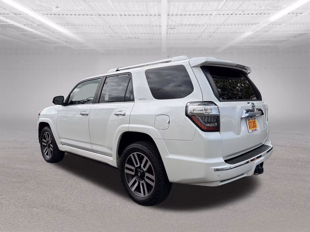 2018 Toyota 4Runner - Image 3