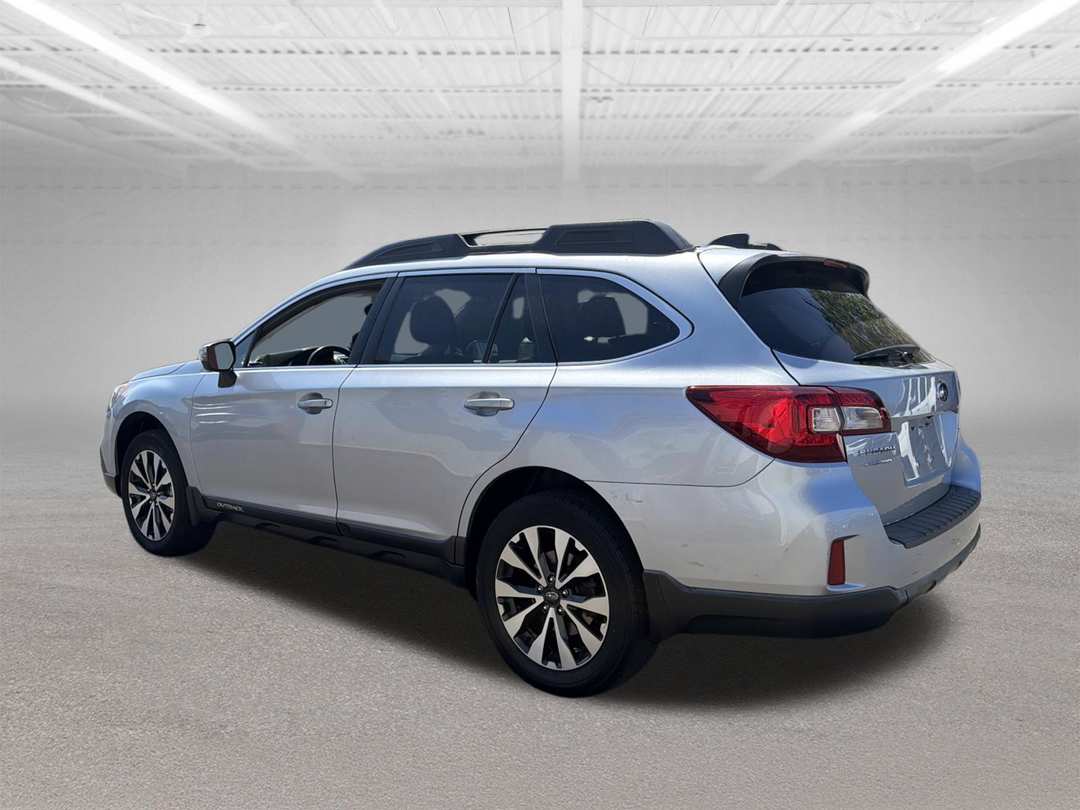 2017 Subaru Outback Limited - Image 2