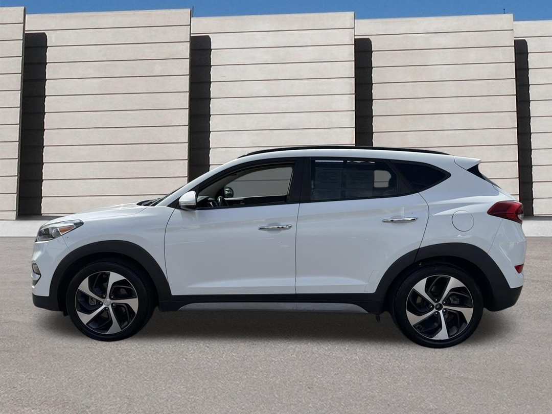 2018 Hyundai Tucson Limited Awd Limited - Image 2