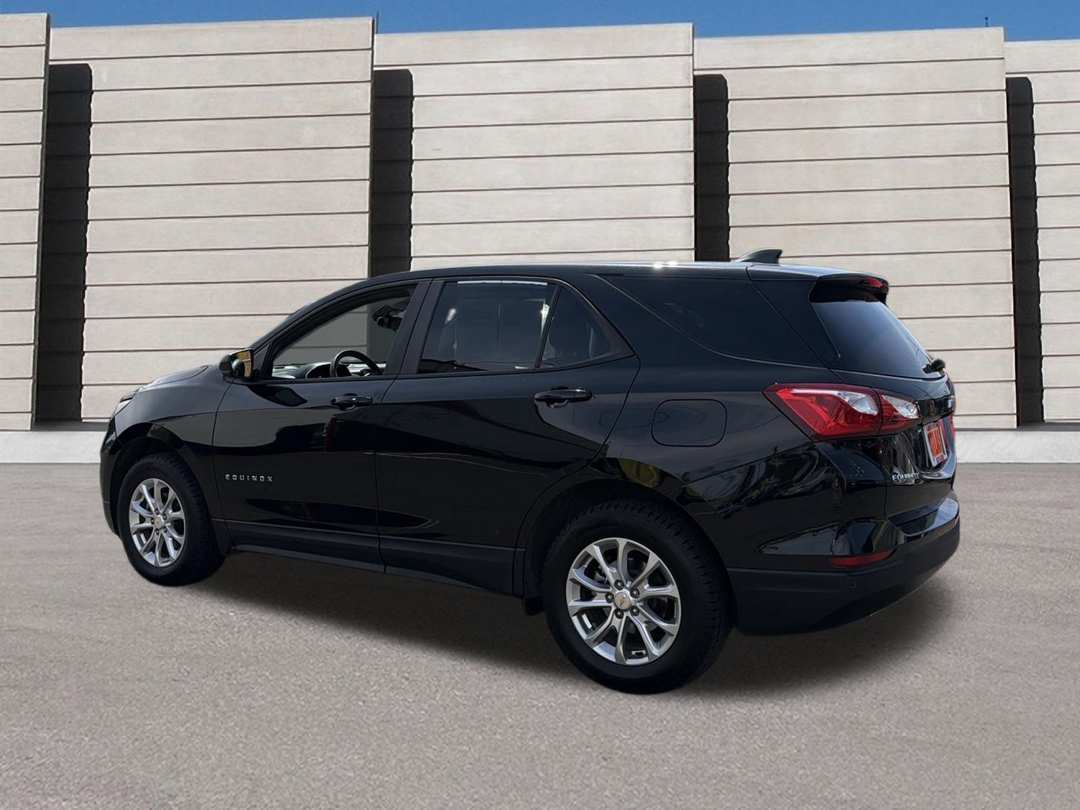 2020 Chevrolet Equinox LS - Image 3