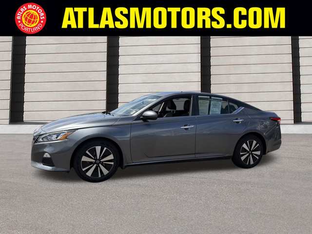 2022 Nissan Altima 2.5 SV