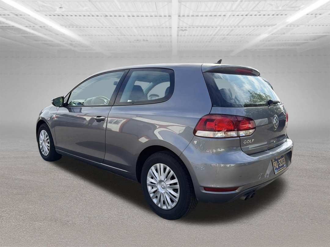2012 Volkswagen Golf - Image 3