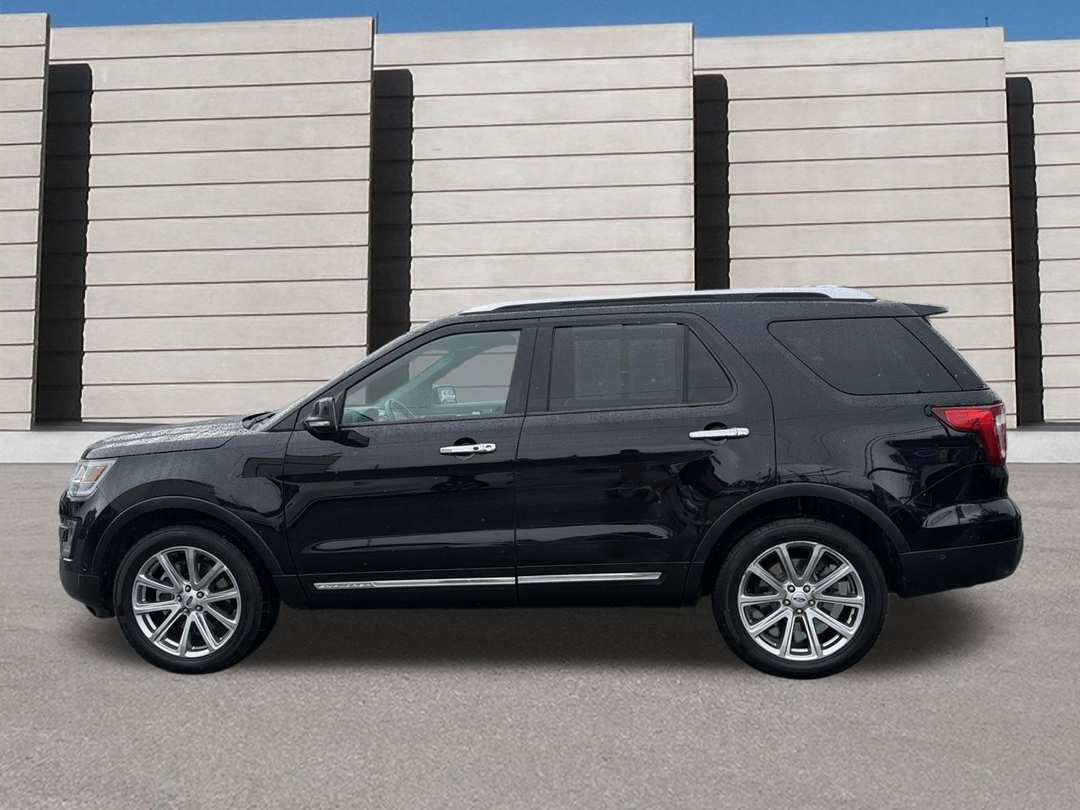 2016 Ford Explorer Limited - Image 2
