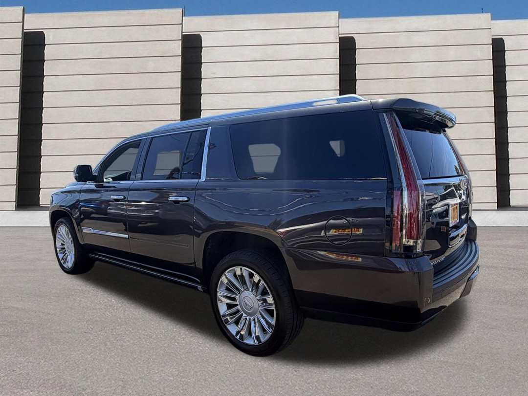 2016 Cadillac Escalade Esv Platinum - Image 2