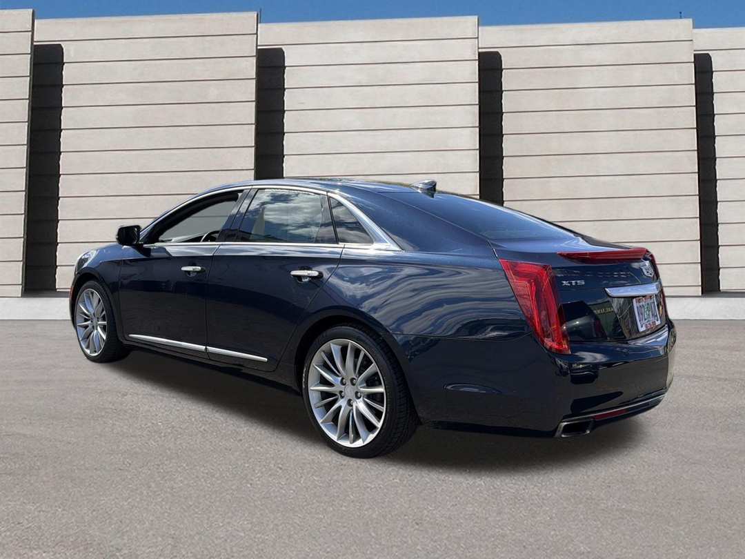 2016 Cadillac Xts Platinum - Image 3