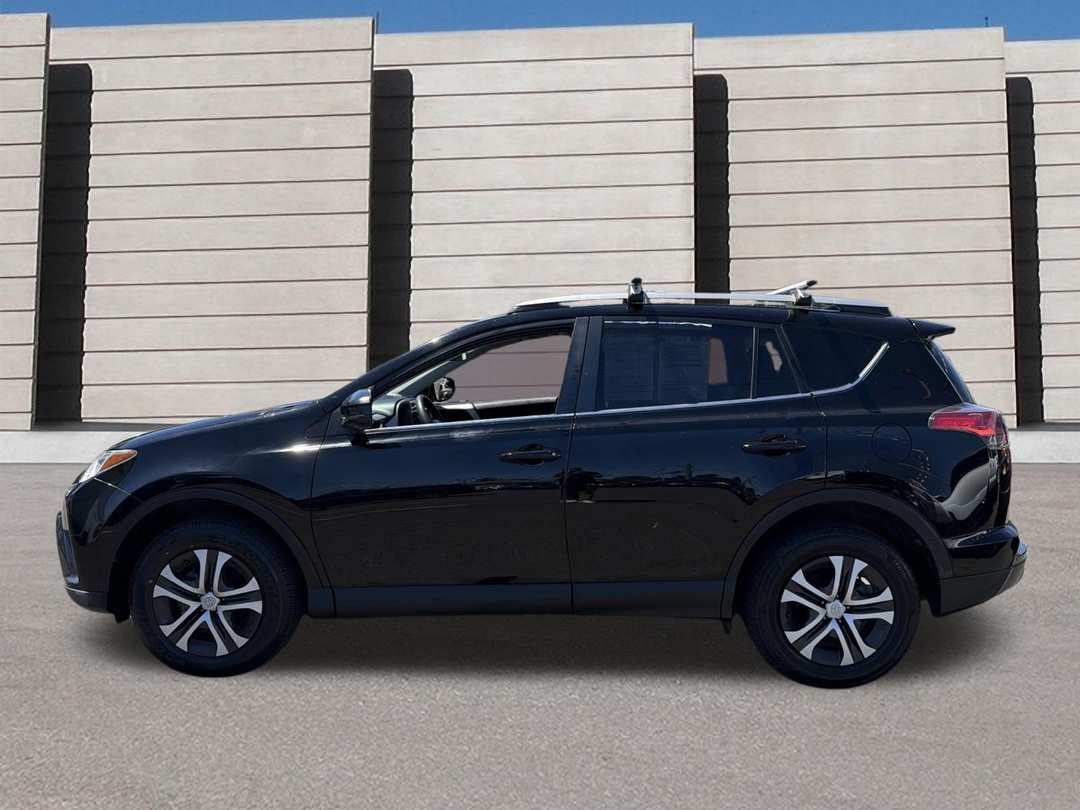 2018 Toyota Rav4 LE - Image 2