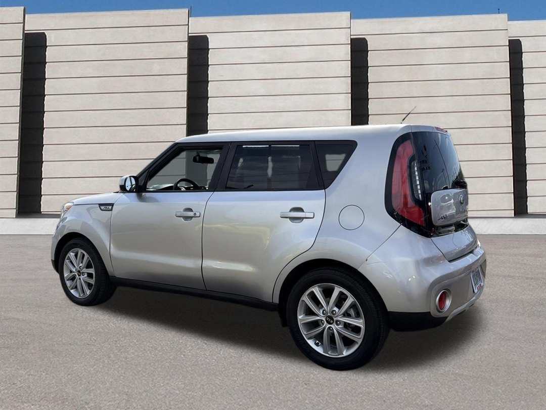 2019 Kia Soul + - Image 3