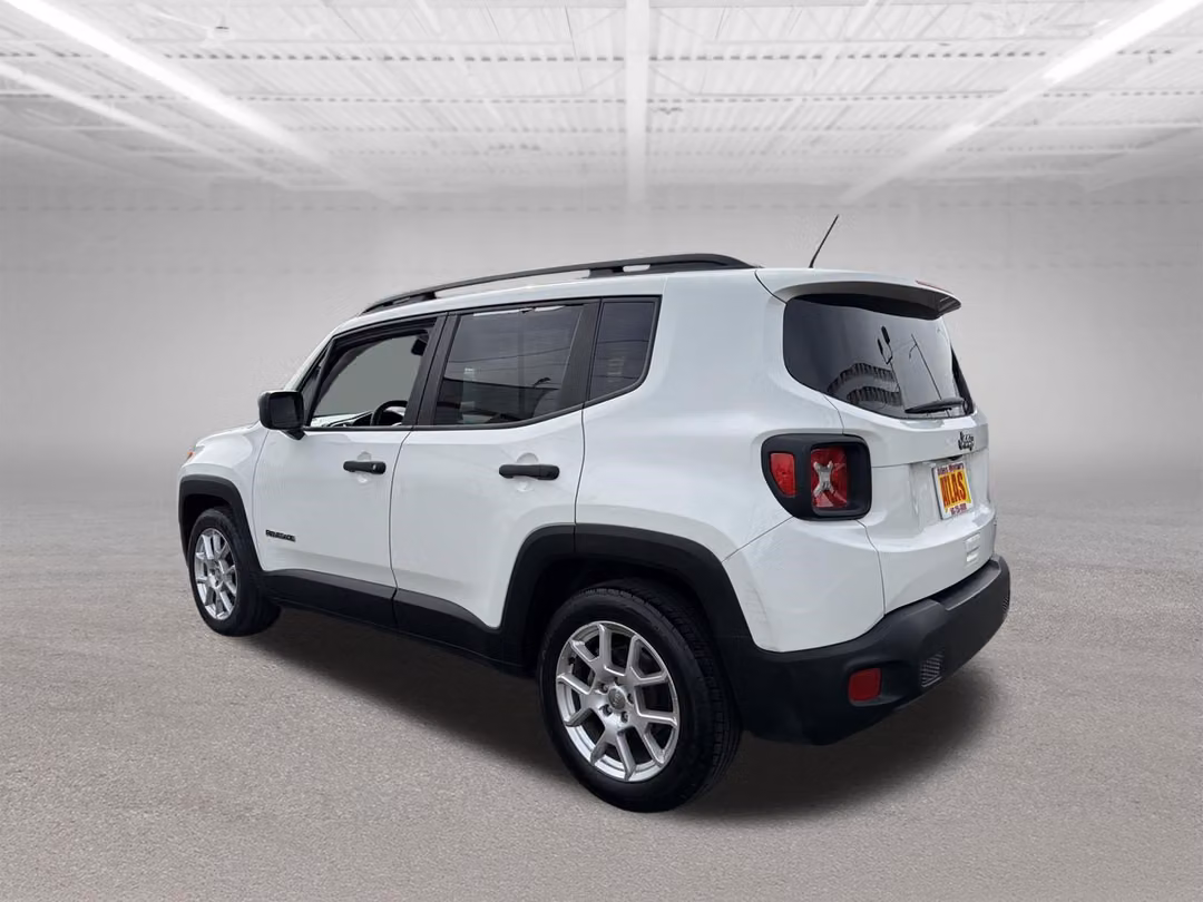 2020 Jeep Renegade Sport - Image 3
