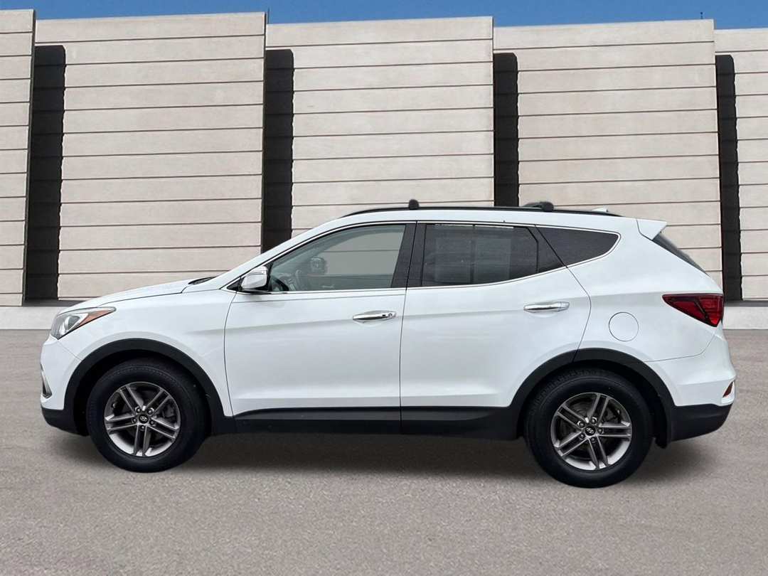 2018 Hyundai Santa Fe Sport 2.4L - Image 2