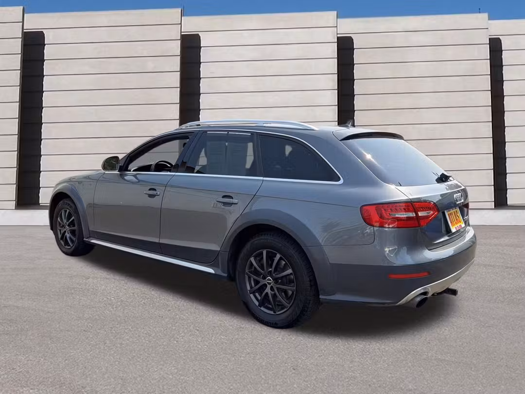 2015 Audi Allroad Premium Plus - Image 3