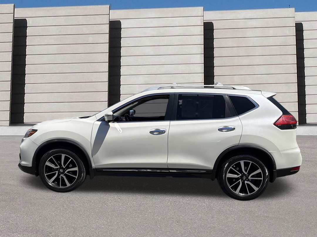2017 Nissan Rogue SL - Image 2