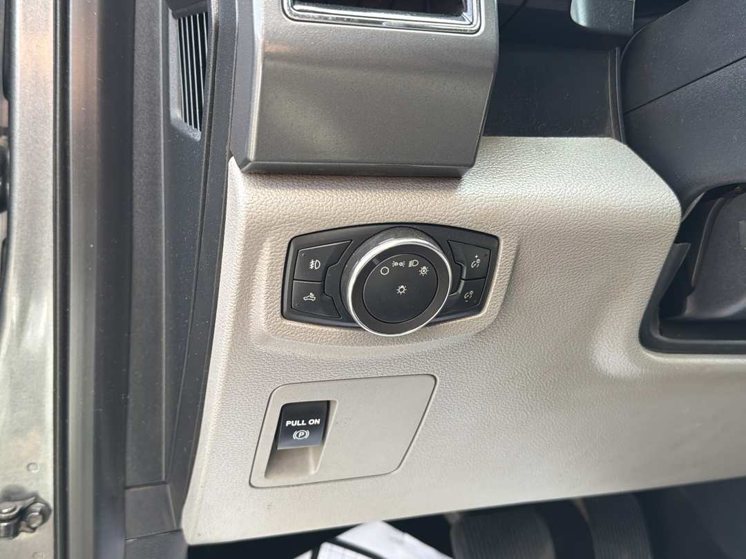 2018 Ford F-150 XLT - Photo 14