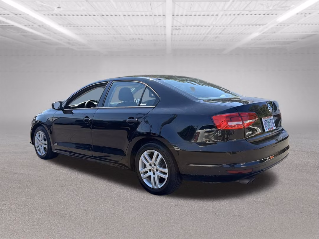 2015 Volkswagen Jetta - Image 3