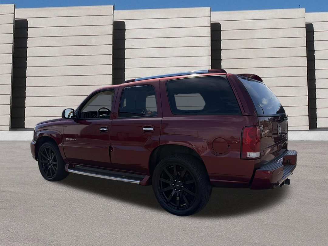 2003 Cadillac Escalade - Image 3