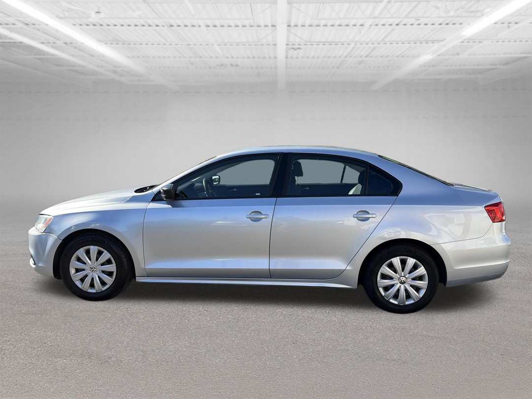 2014 Volkswagen Jetta S - Image 2
