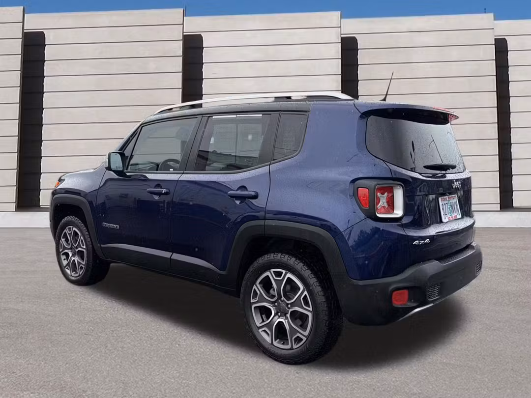 2016 Jeep Renegade Limited - Image 3