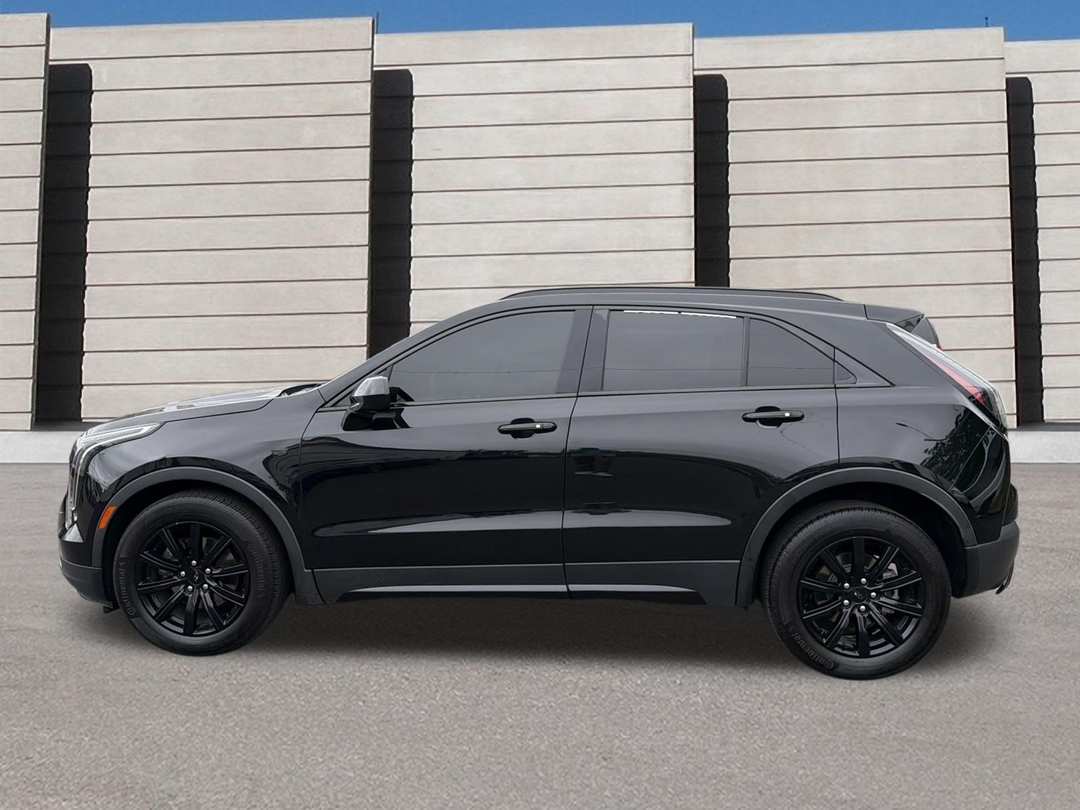 2019 Cadillac Xt4 Sport - Image 2