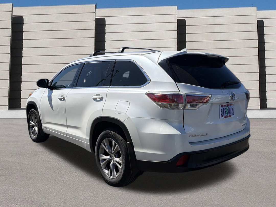 2015 Toyota Highlander XLE - Image 3