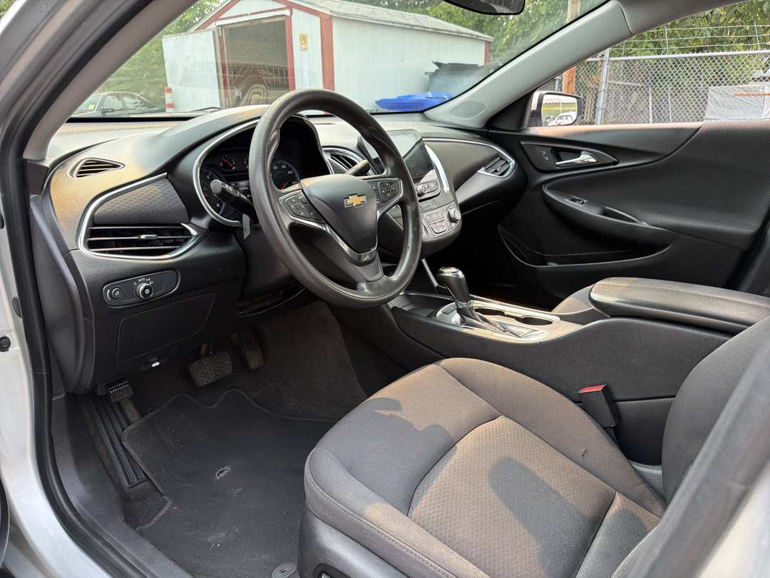 2020 Chevrolet Malibu 1LT - Photo 7