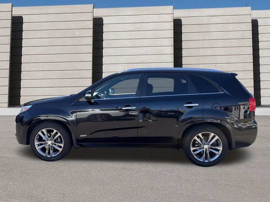 2014 Kia Sorento SX Limited - Image 2