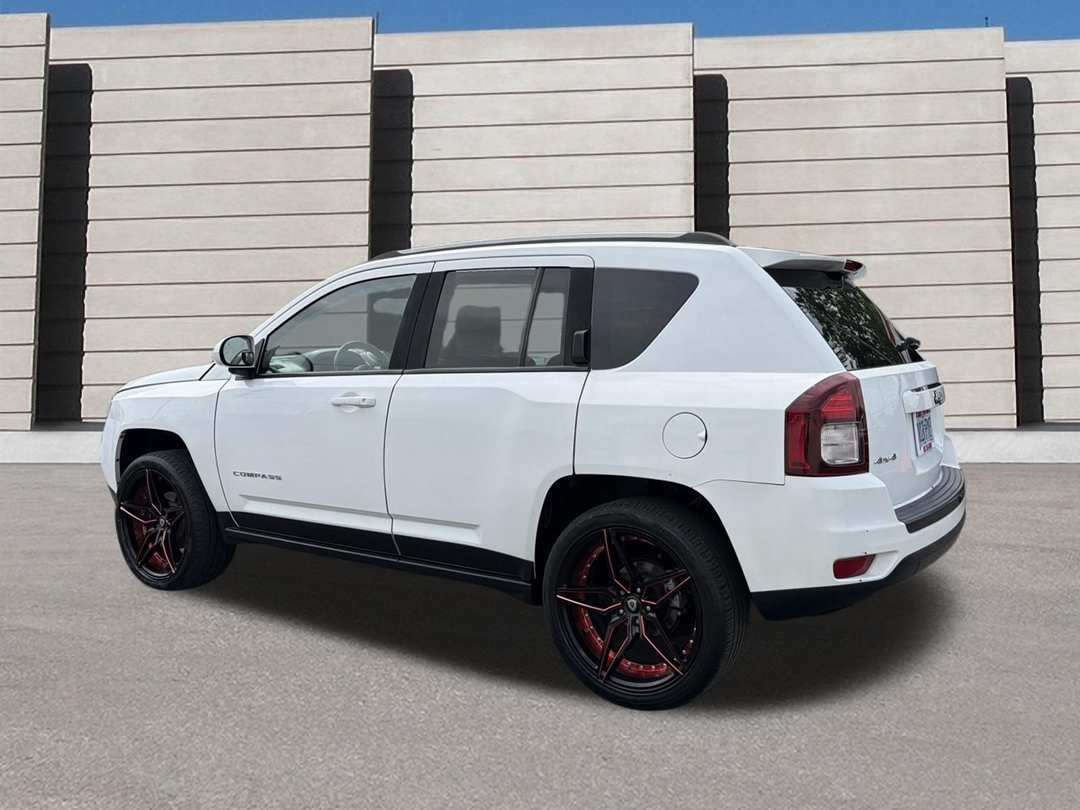 2017 Jeep Compass - Image 3