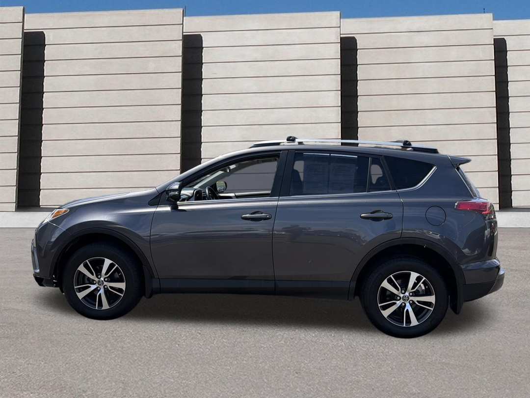 2018 Toyota Rav4 - Image 2