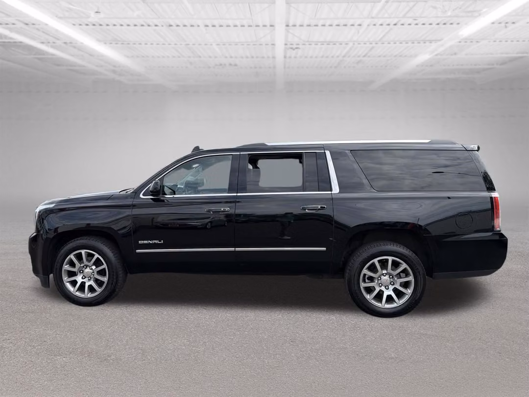 2019 GMC Yukon Xl Denali - Image 2