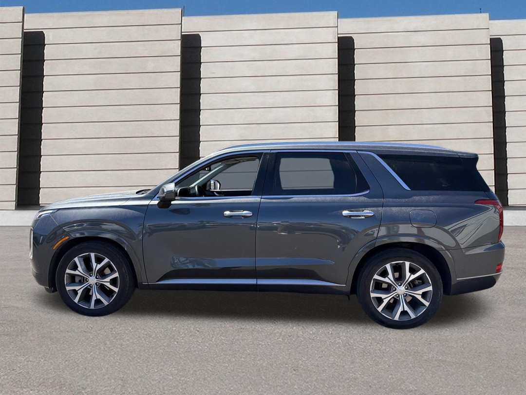 2022 Hyundai Palisade Limited - Image 3