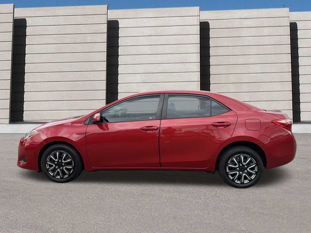 2019 Toyota Corolla - Image 2