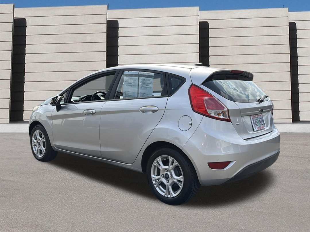 2016 Ford Fiesta SE - Image 3
