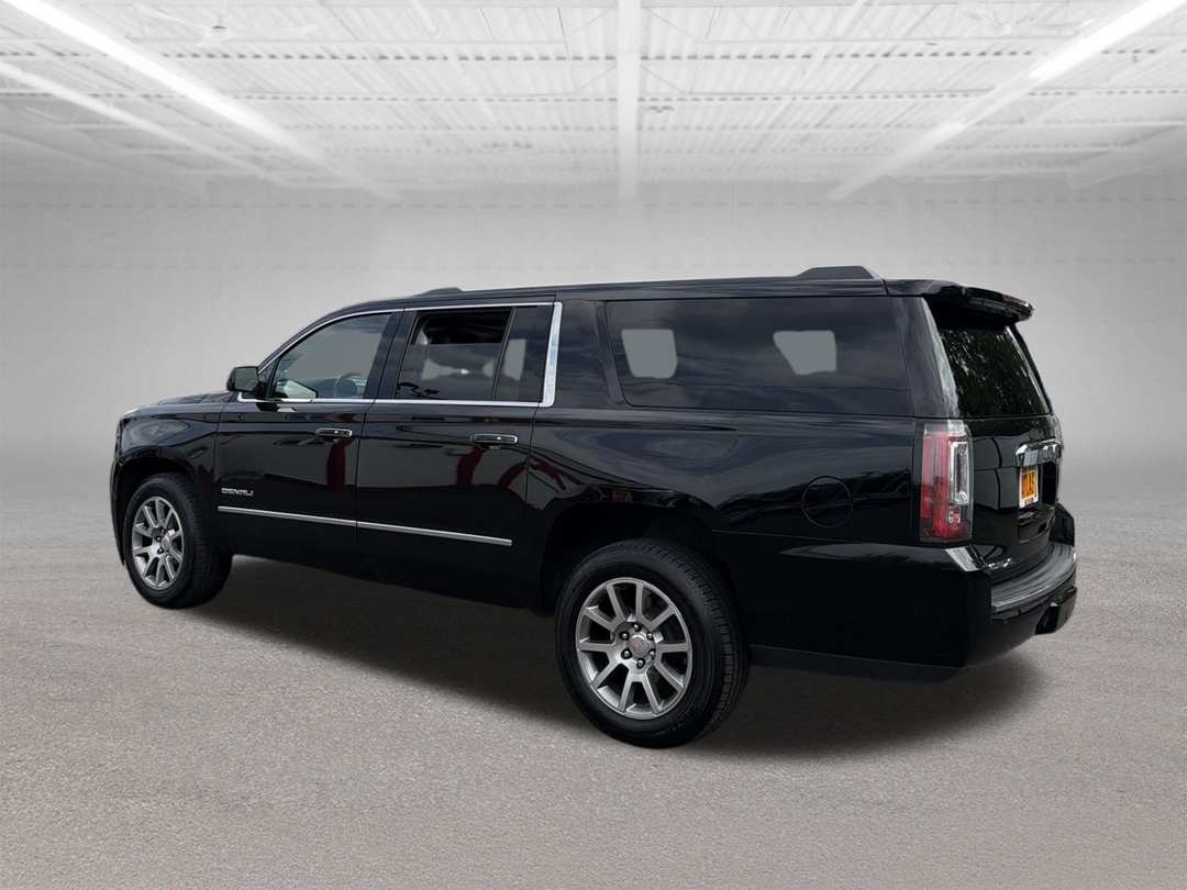 2019 GMC Yukon Xl Denali - Image 3