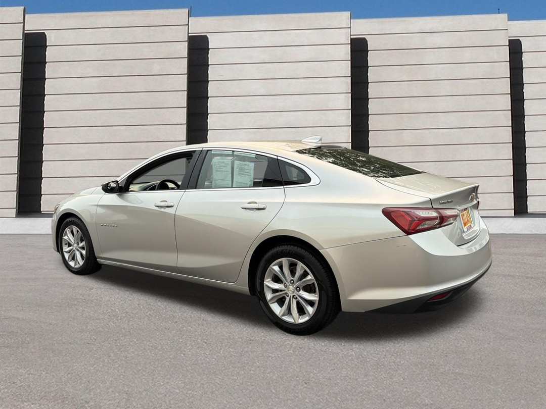 2020 Chevrolet Malibu LT - Image 3