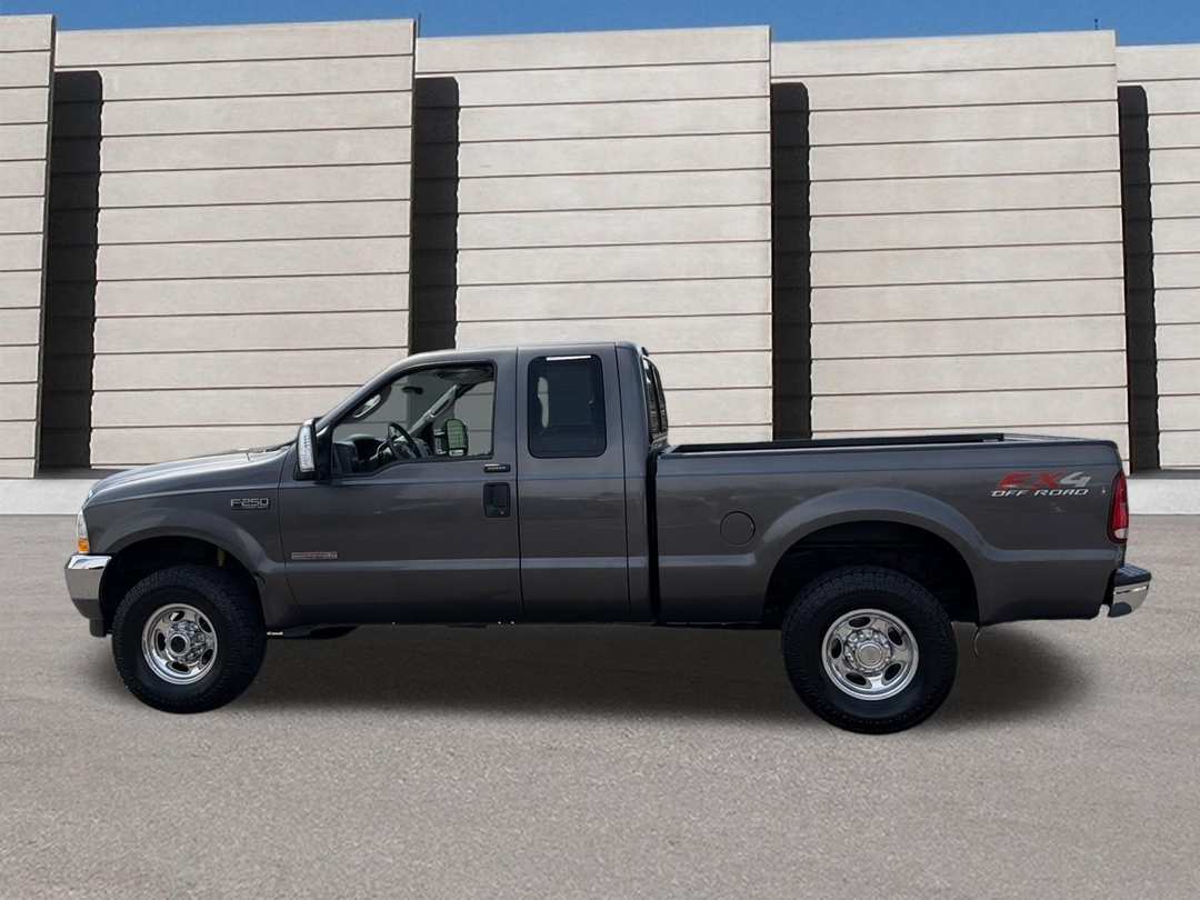 2004 Ford Super Duty F-250 - Image 2