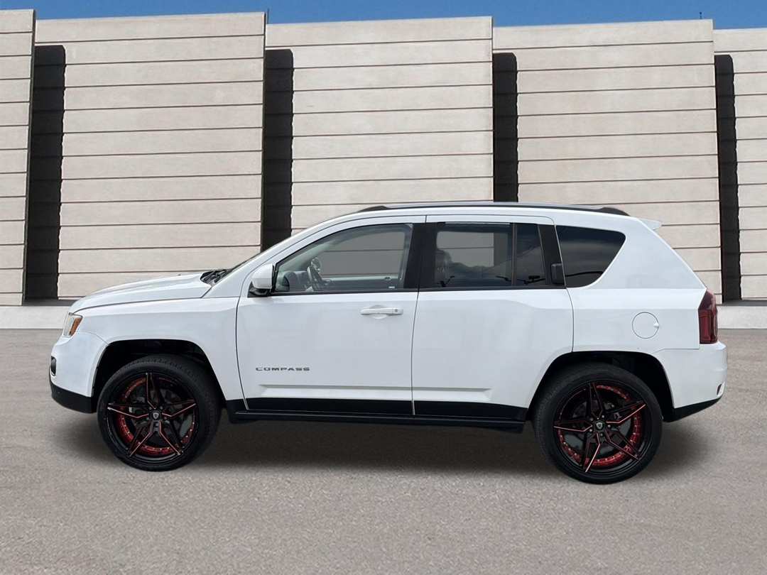 2017 Jeep Compass - Image 2