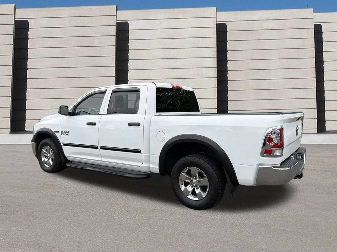 2016 Ram 1500 Tradesman - Image 3