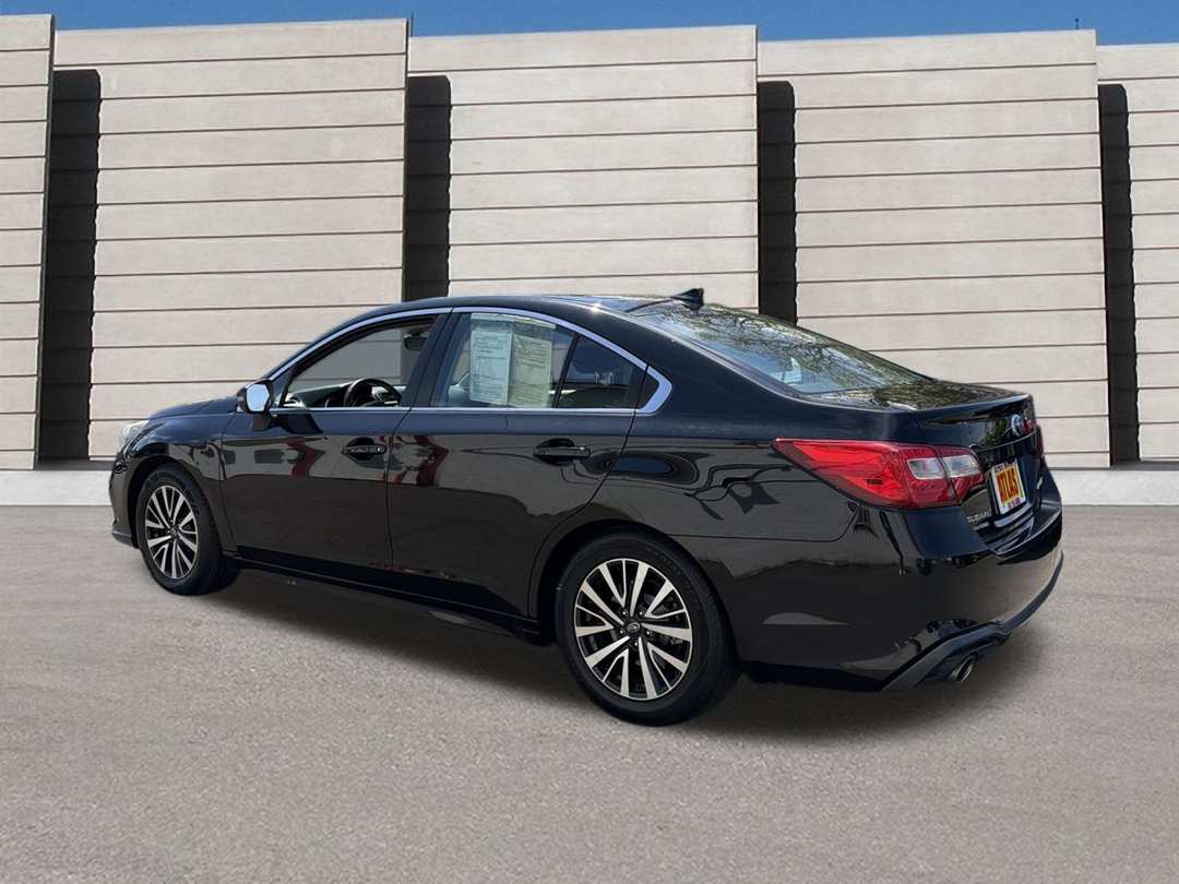 2018 Subaru Legacy Premium - Image 3