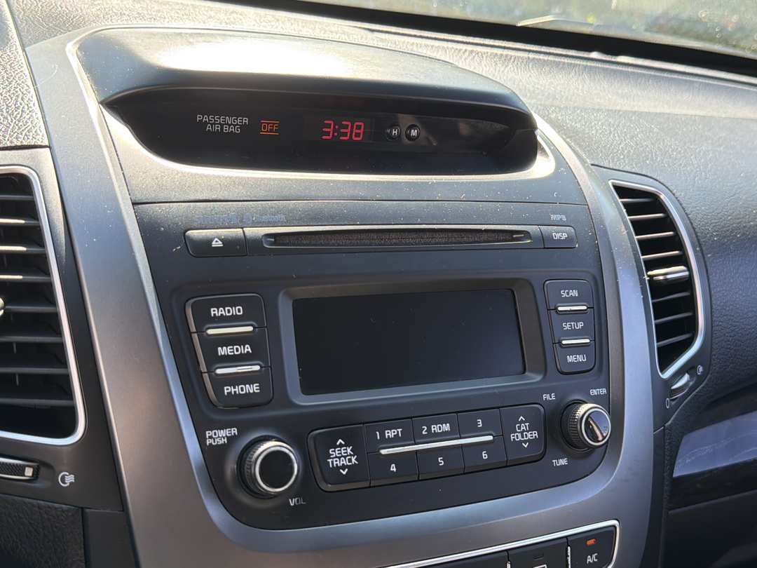 2014 Kia Sorento LX - Photo 18