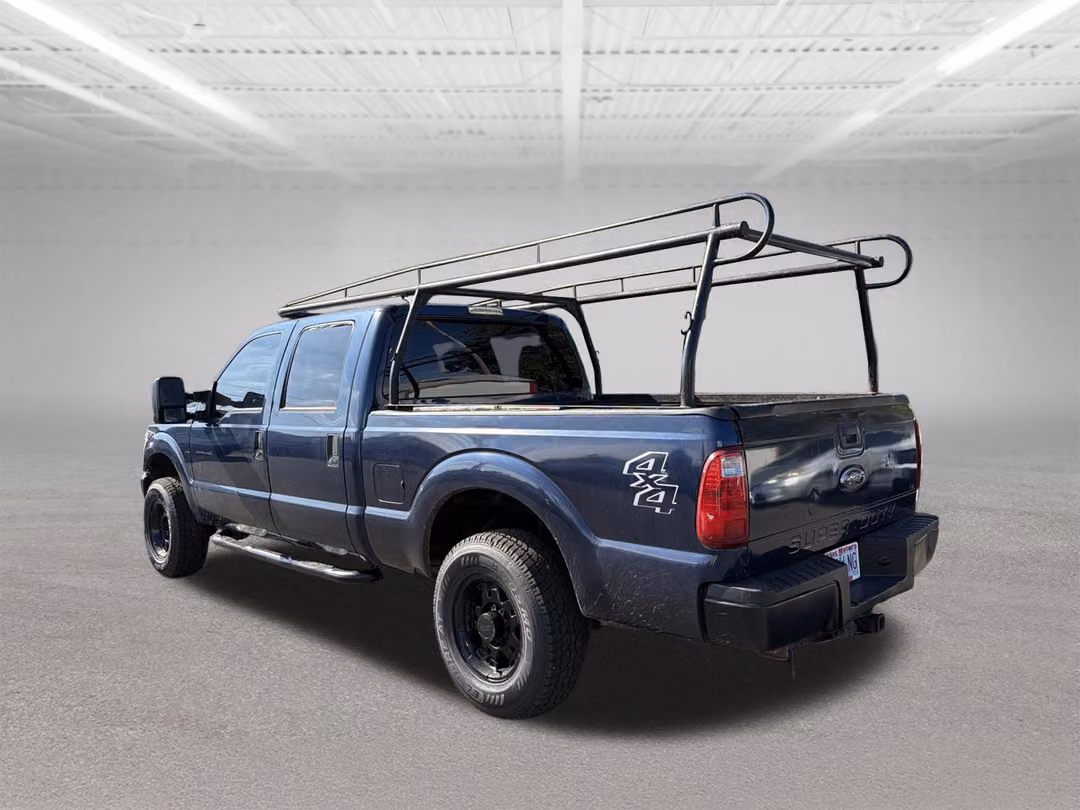 2013 Ford Super Duty F-250 Srw XL - Image 3
