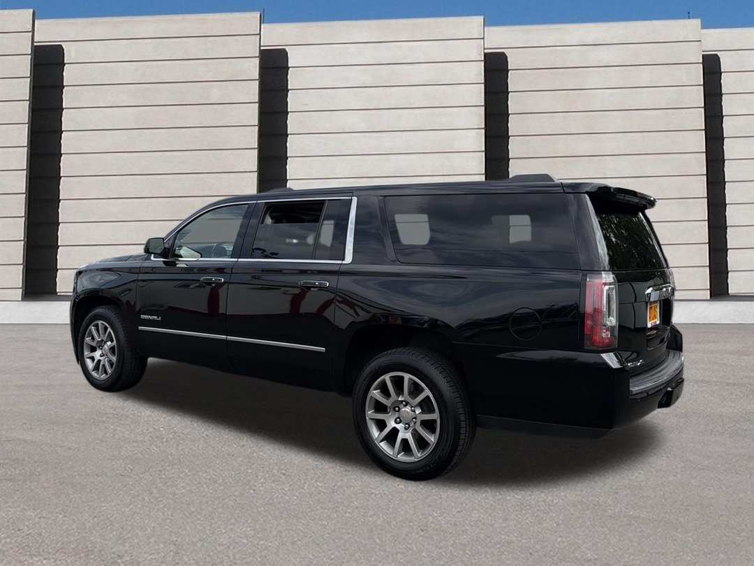 2019 GMC Yukon Xl Denali - Image 3