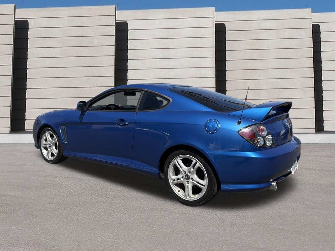2004 Hyundai Tiburon - Image 3